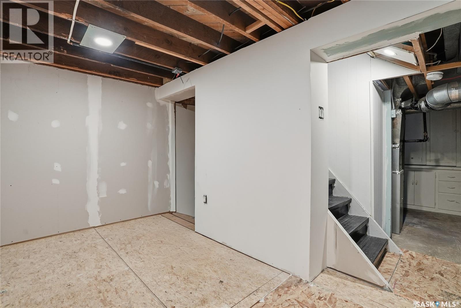 830 D Avenue N, Saskatoon, Saskatchewan  S7L 1N2 - Photo 29 - SK025037