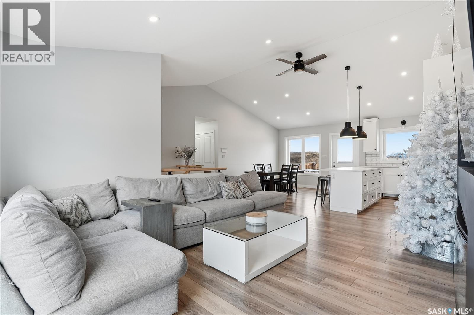 95 Diefenbaker Avenue, Hague, Saskatchewan  S0K 1X0 - Photo 19 - SK025019