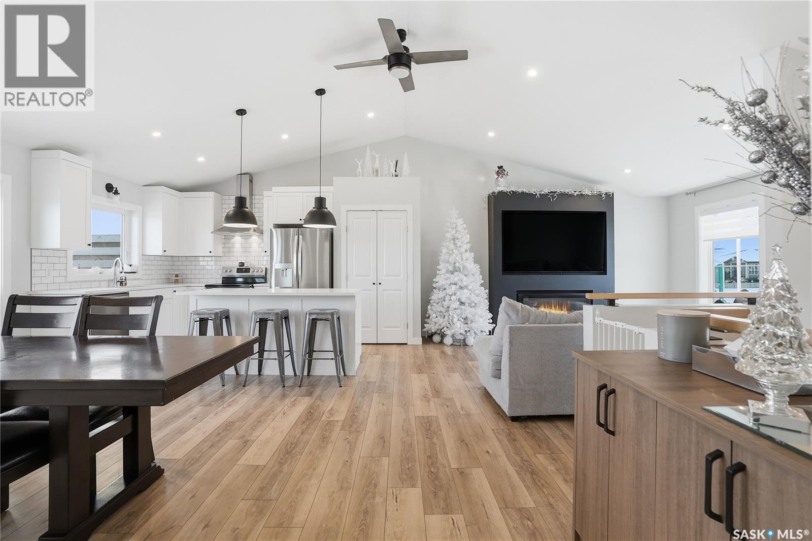 95 Diefenbaker Avenue, Hague, Saskatchewan  S0K 1X0 - Photo 4 - SK025019