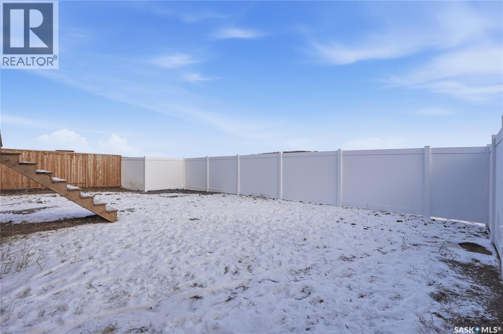 95 Diefenbaker Avenue, Hague, Saskatchewan  S0K 1X0 - Photo 46 - SK025019