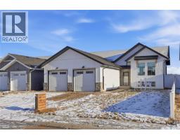 95 Diefenbaker AVENUE