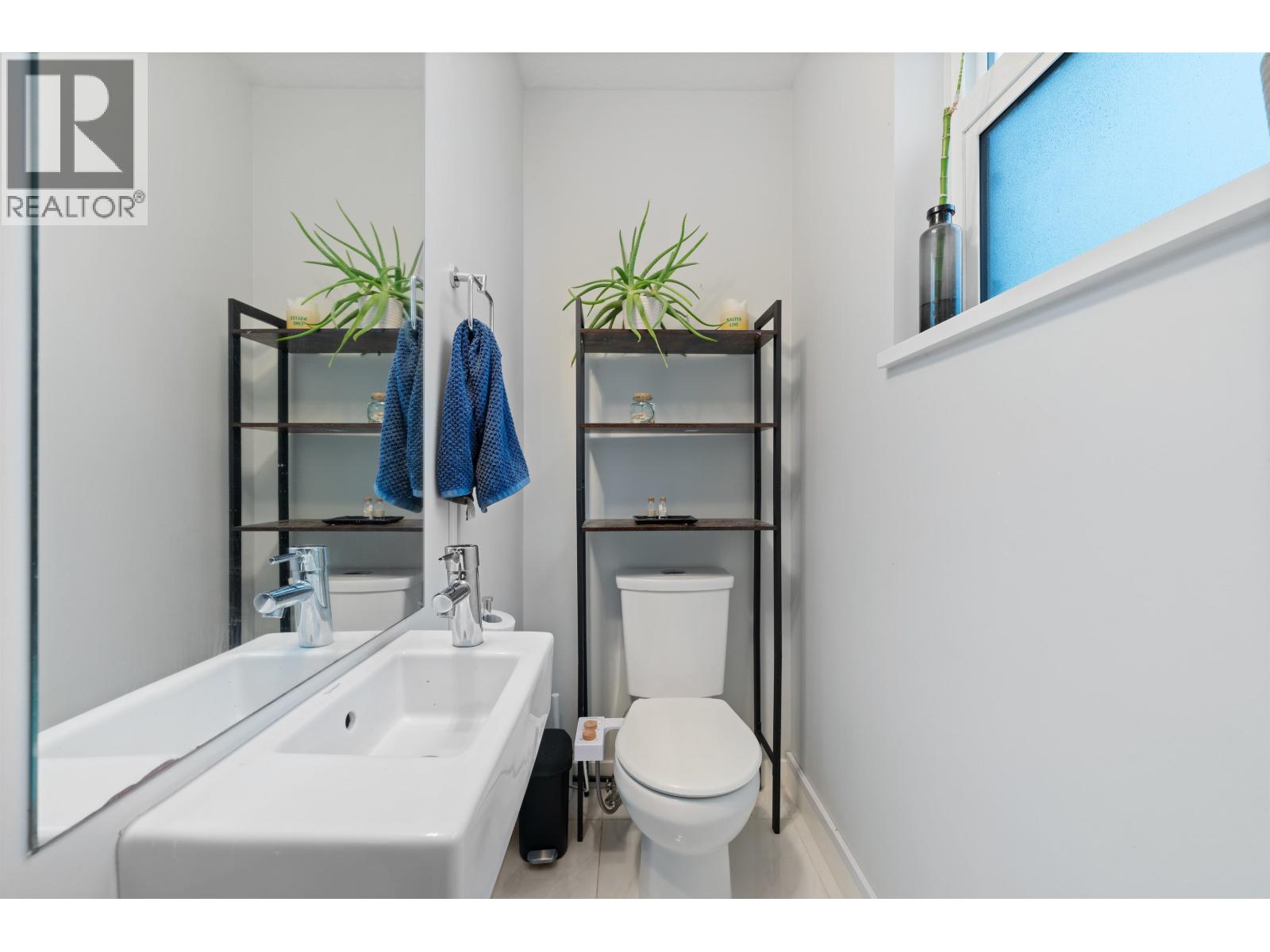 1904 11295 Pazarena Place, Maple Ridge, British Columbia  V2X 4K9 - Photo 10 - R3069811