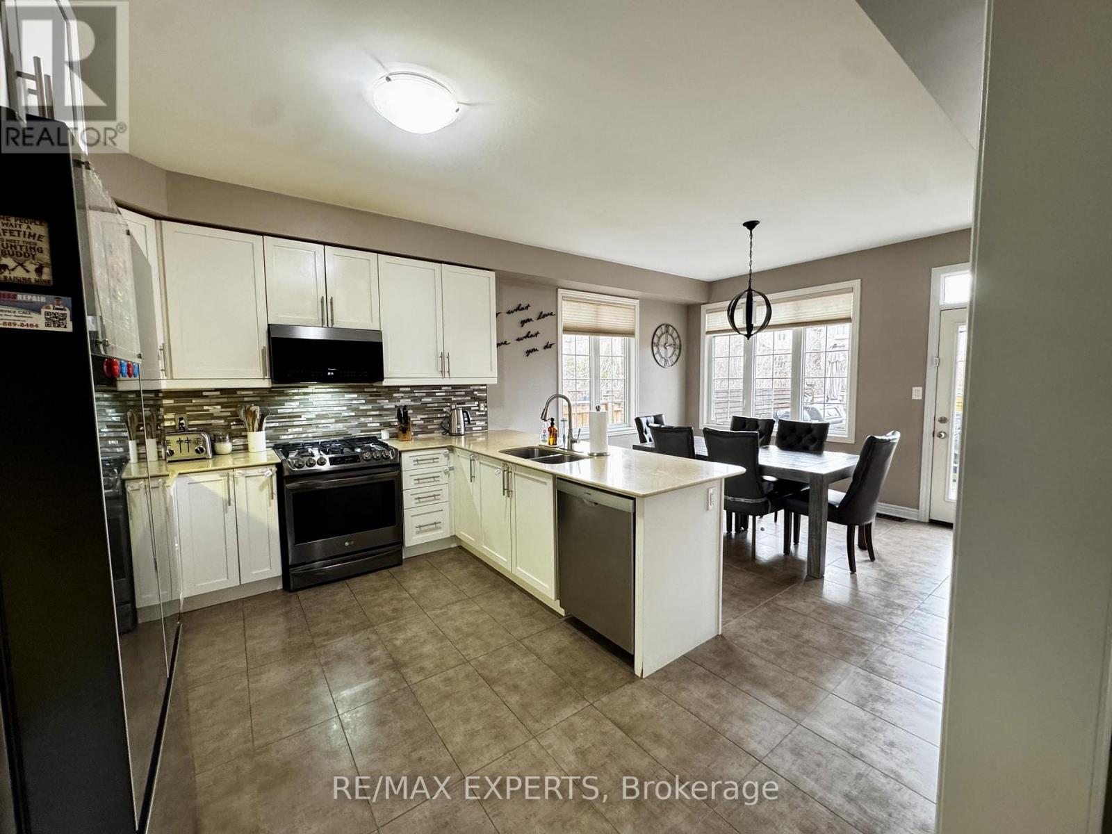 39 Mason Drive, New Tecumseth, Ontario  L9R 0M5 - Photo 17 - N12591334