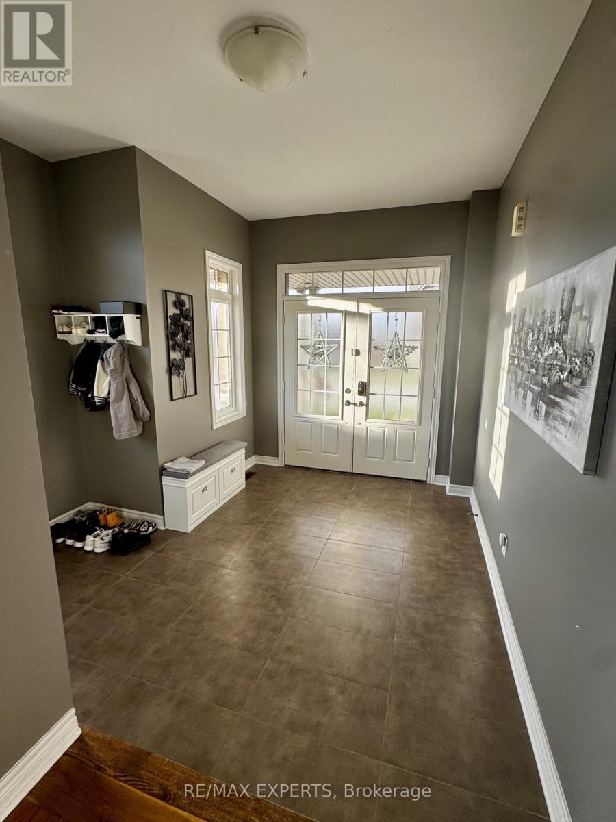 39 Mason Drive, New Tecumseth, Ontario  L9R 0M5 - Photo 5 - N12591334