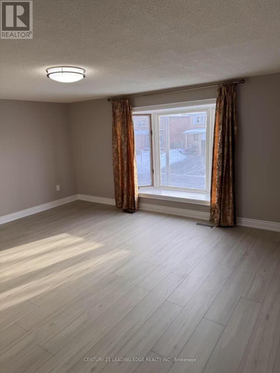 Main - 4 Burwell Crescent, Markham, Ontario  L3P 6T6 - Photo 3 - N12591422