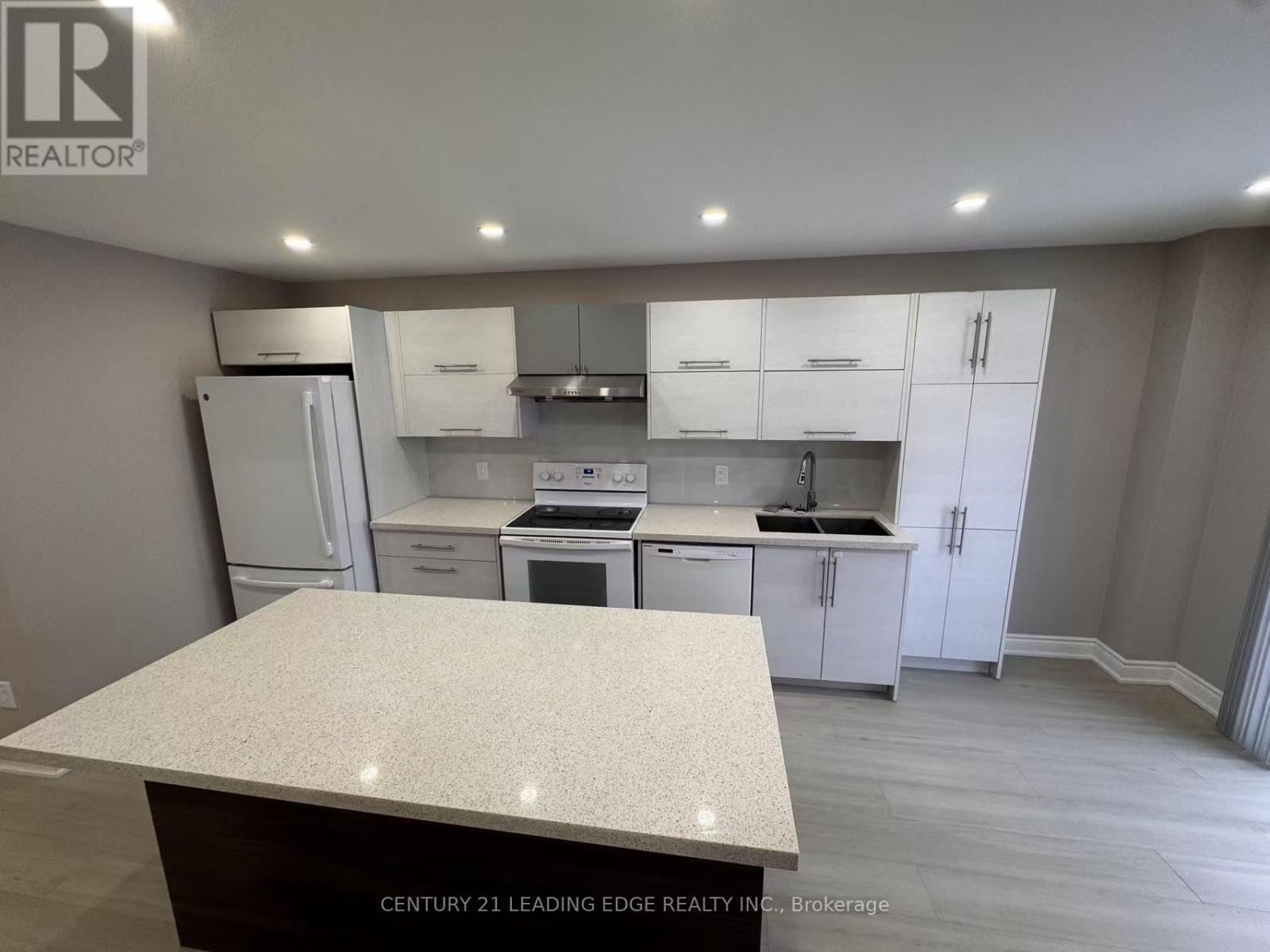 Main - 4 Burwell Crescent, Markham, Ontario  L3P 6T6 - Photo 7 - N12591422