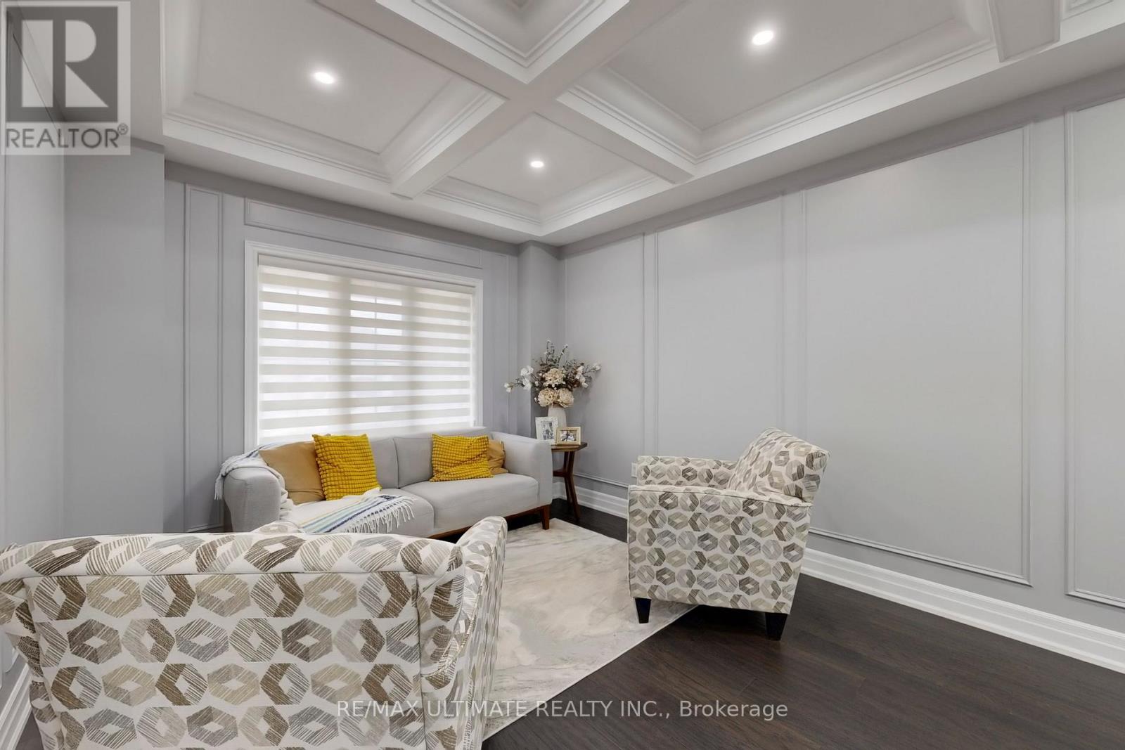 395 Vellore Avenue, Vaughan, Ontario L4H 3C1 - Photo 2 - N12591472