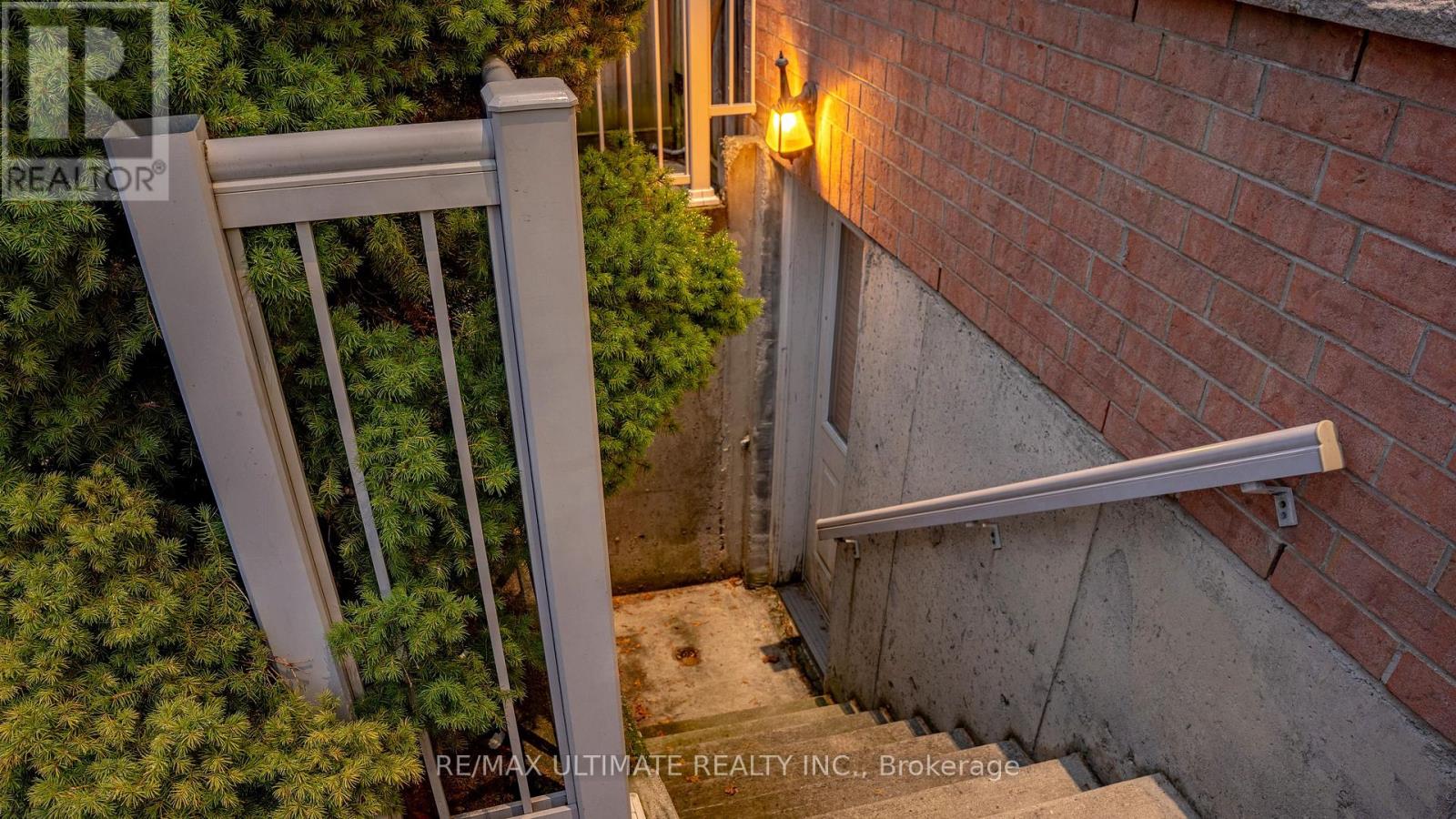 395 Vellore Avenue, Vaughan, Ontario L4H 3C1 - Photo 35 - N12591472