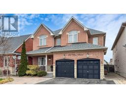 395 VELLORE AVENUE, Vaughan, Ontario