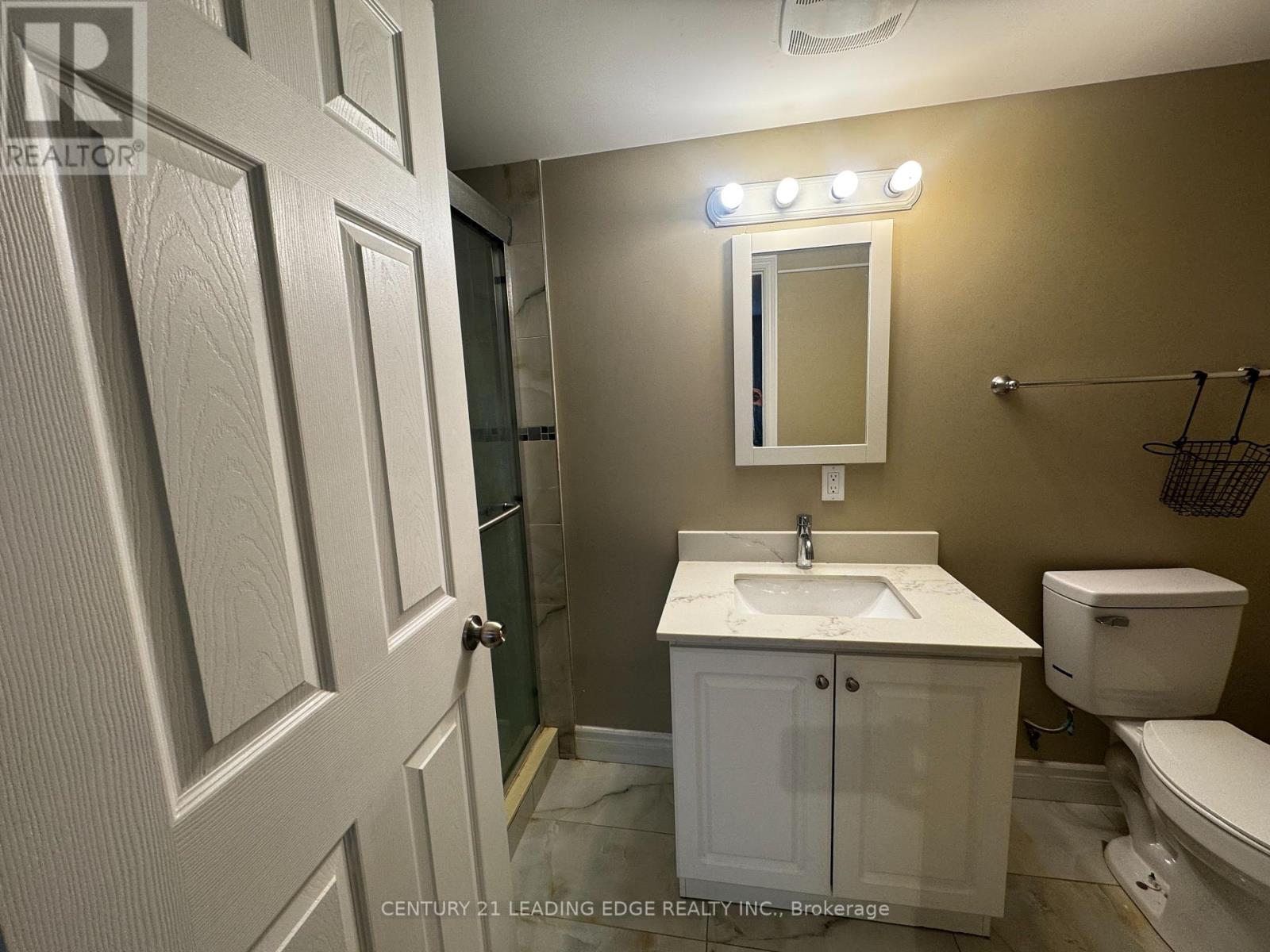 First Floor - 13 Prince William Drive, Markham, Ontario  L3R 7V5 - Photo 4 - N12591516