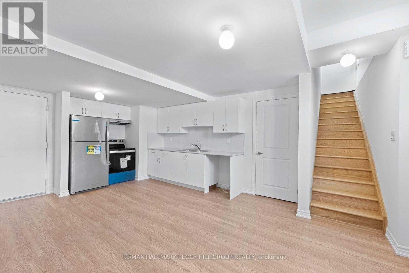 Lower - 100 Nottingham Road, Barrie, Ontario  L9J 0L3 - Photo 2 - S12591362