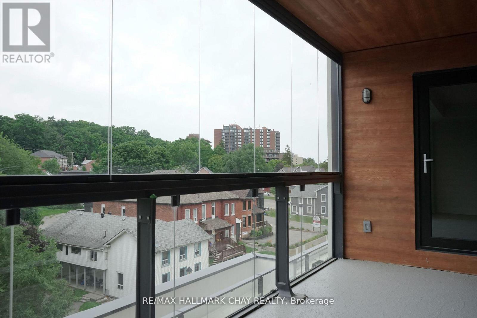 515 - 185 Dunlop Street, Barrie (City Centre), Ontario  L4M 1B2 - Photo 16 - S12591454