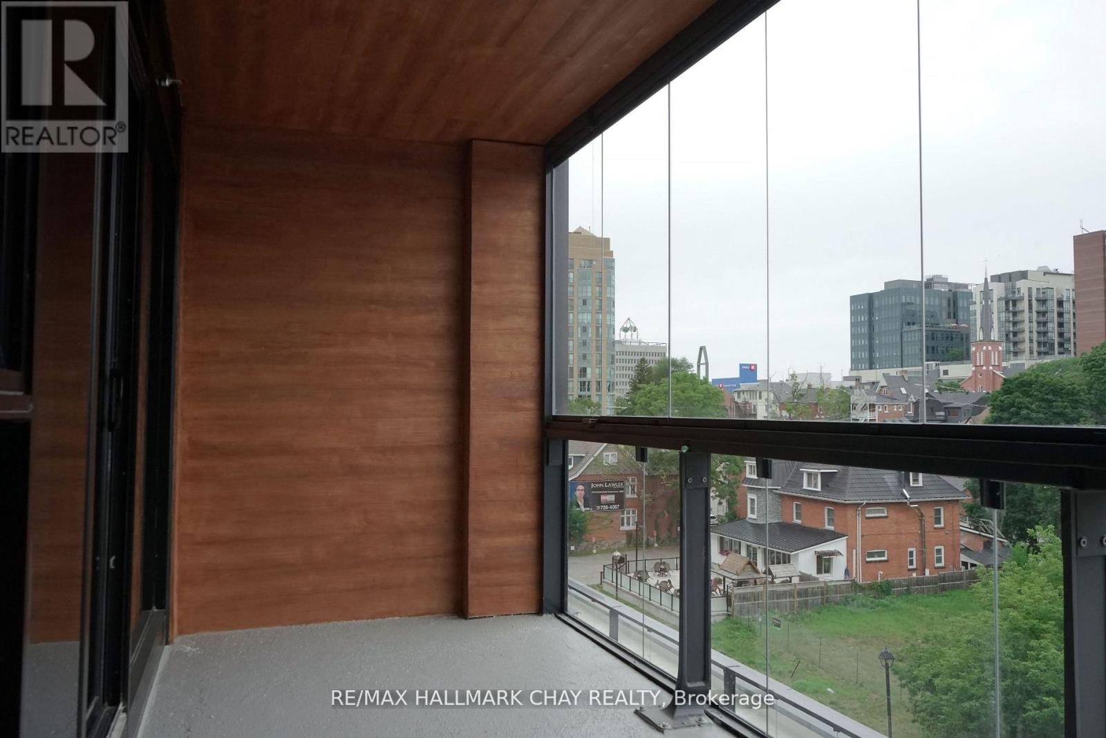 515 - 185 Dunlop Street, Barrie (City Centre), Ontario  L4M 1B2 - Photo 17 - S12591454