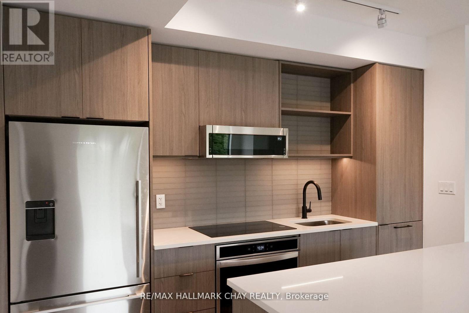 515 - 185 Dunlop Street, Barrie (City Centre), Ontario  L4M 1B2 - Photo 9 - S12591454