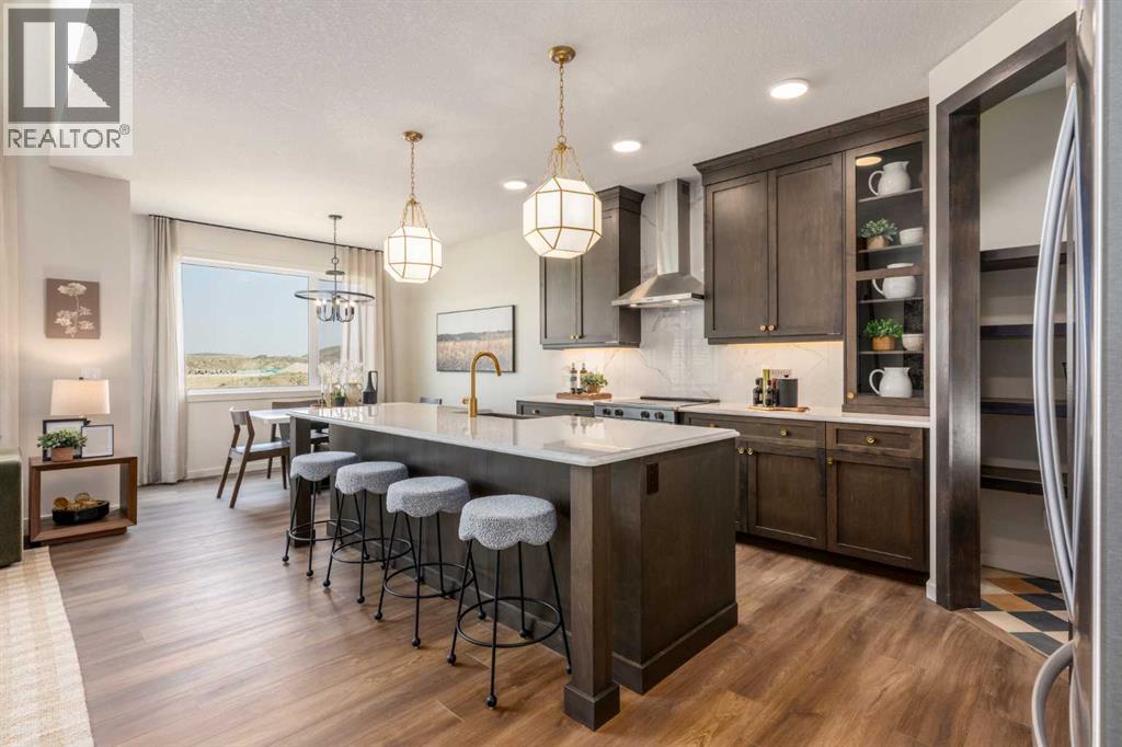 53 Royston Grove Nw, Calgary, Alberta  T3L 0M3 - Photo 2 - A2271683