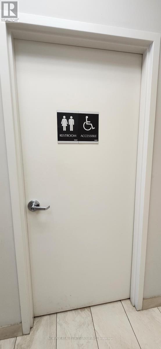 106 - 1065 Canadian Place, Mississauga, Ontario  L4W 1J9 - Photo 15 - W12591336