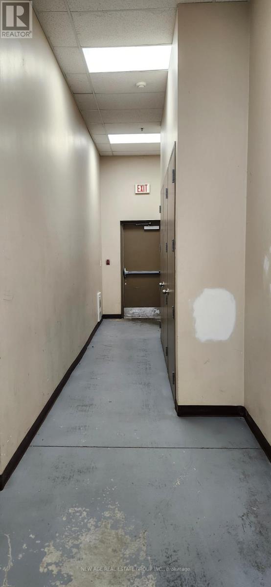 106 - 1065 Canadian Place, Mississauga, Ontario  L4W 1J9 - Photo 20 - W12591336