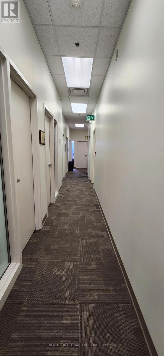 106 - 1065 Canadian Place, Mississauga, Ontario  L4W 1J9 - Photo 25 - W12591336