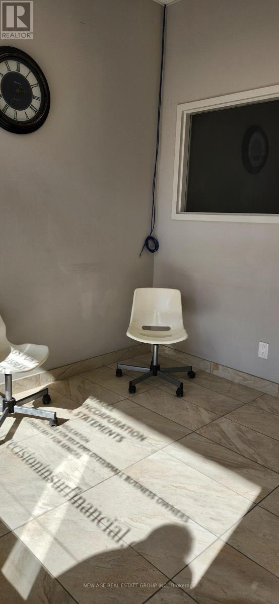 106 - 1065 Canadian Place, Mississauga, Ontario  L4W 1J9 - Photo 32 - W12591336