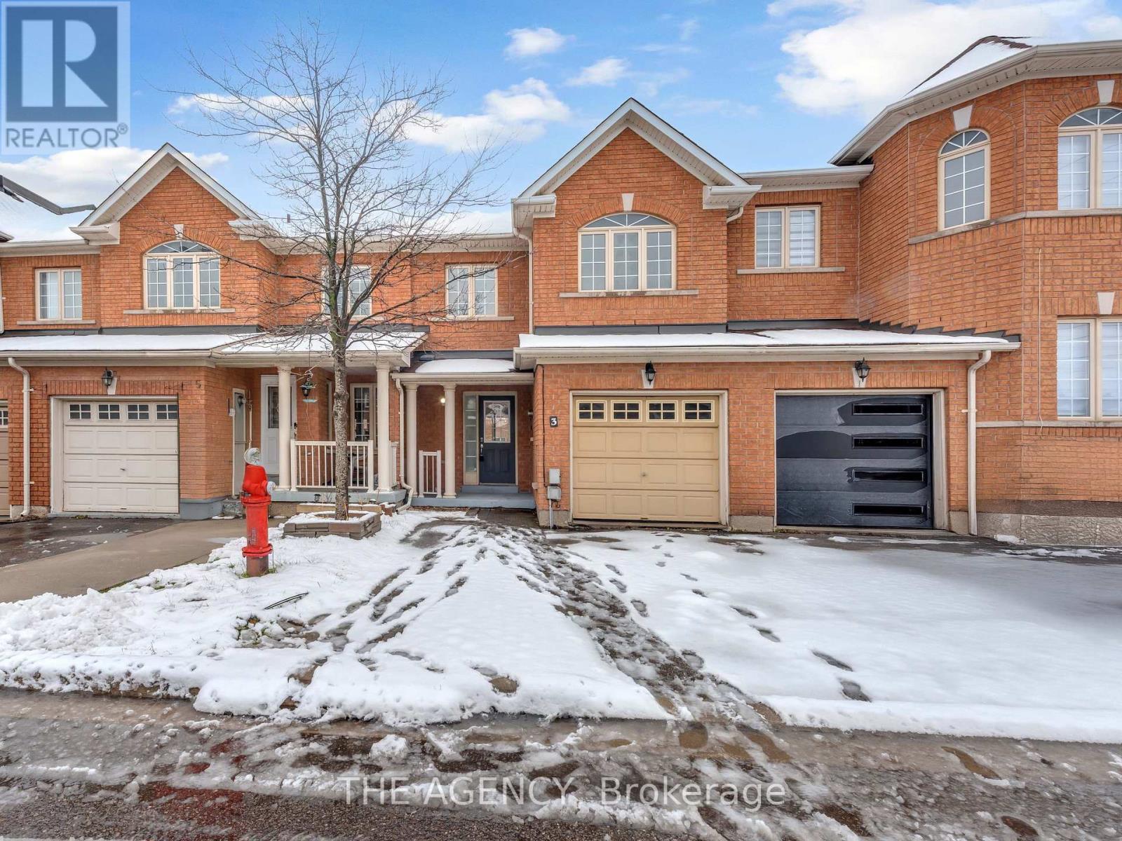 3 Rockgarden Trail, Brampton, Ontario L6R 3M9 - Photo 3 - W12591346