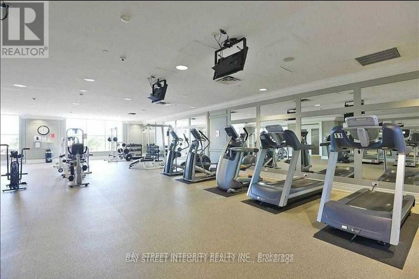 1516 - 25 Kingsbridge Garden Circle, Mississauga, Ontario  L5R 4B1 - Photo 18 - W12591372