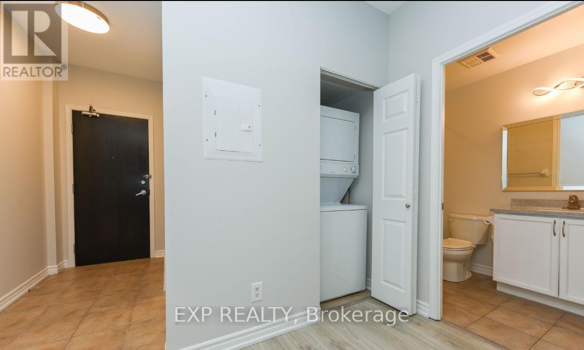 410 - 388 Prince Of Wales Drive, Mississauga, Ontario  L5B 0A1 - Photo 7 - W12591394