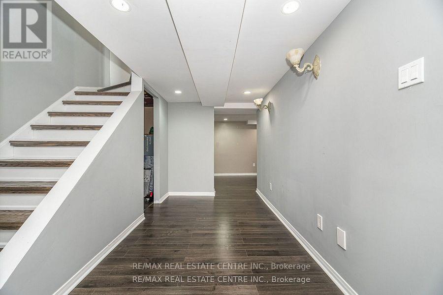 6835 Dillingwood Drive, Mississauga, Ontario  L5N 6Z9 - Photo 40 - W12591406