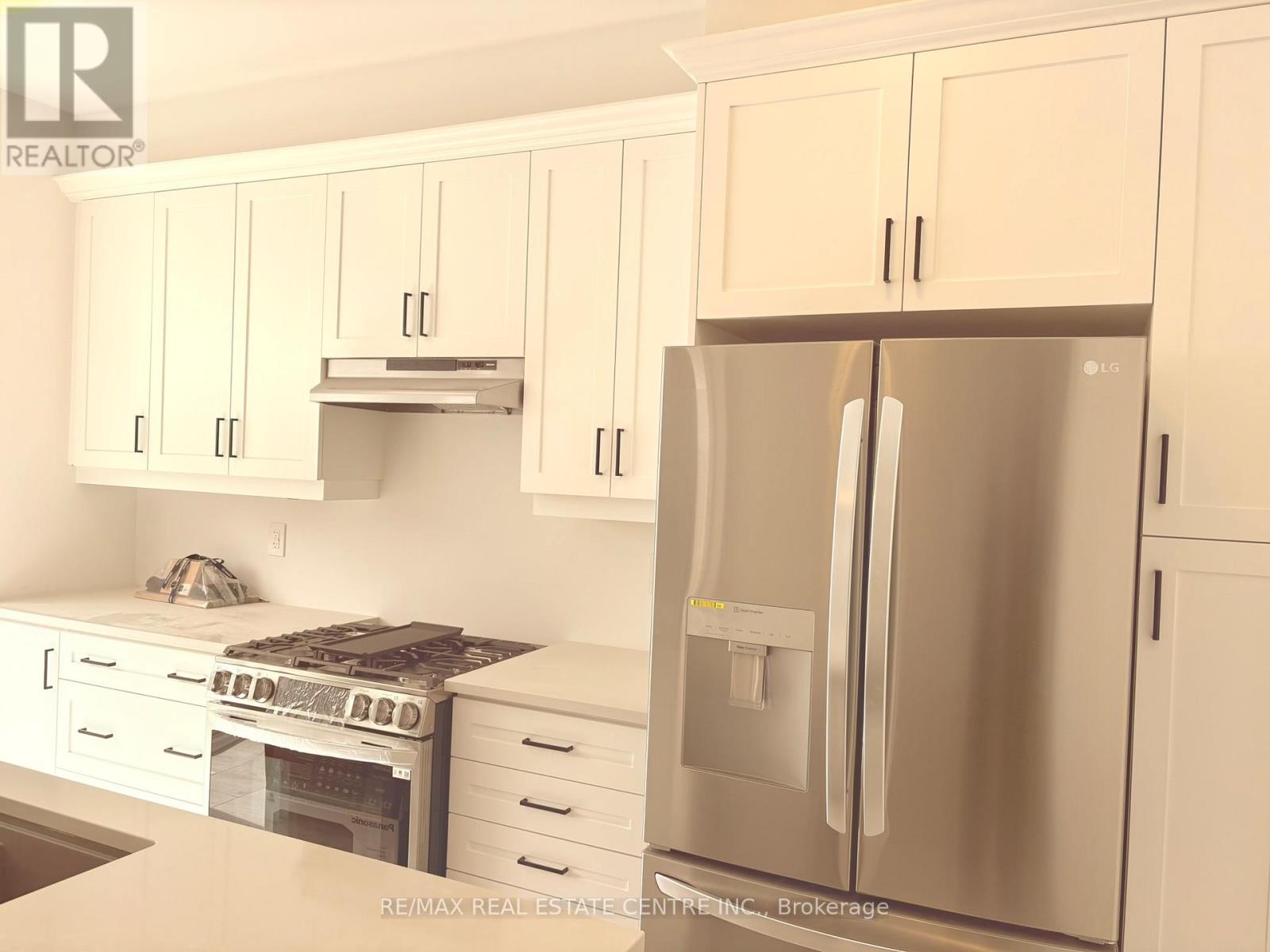 1166 Stirling Todd Terrace, Milton, Ontario  L9E 2E2 - Photo 11 - W12591412