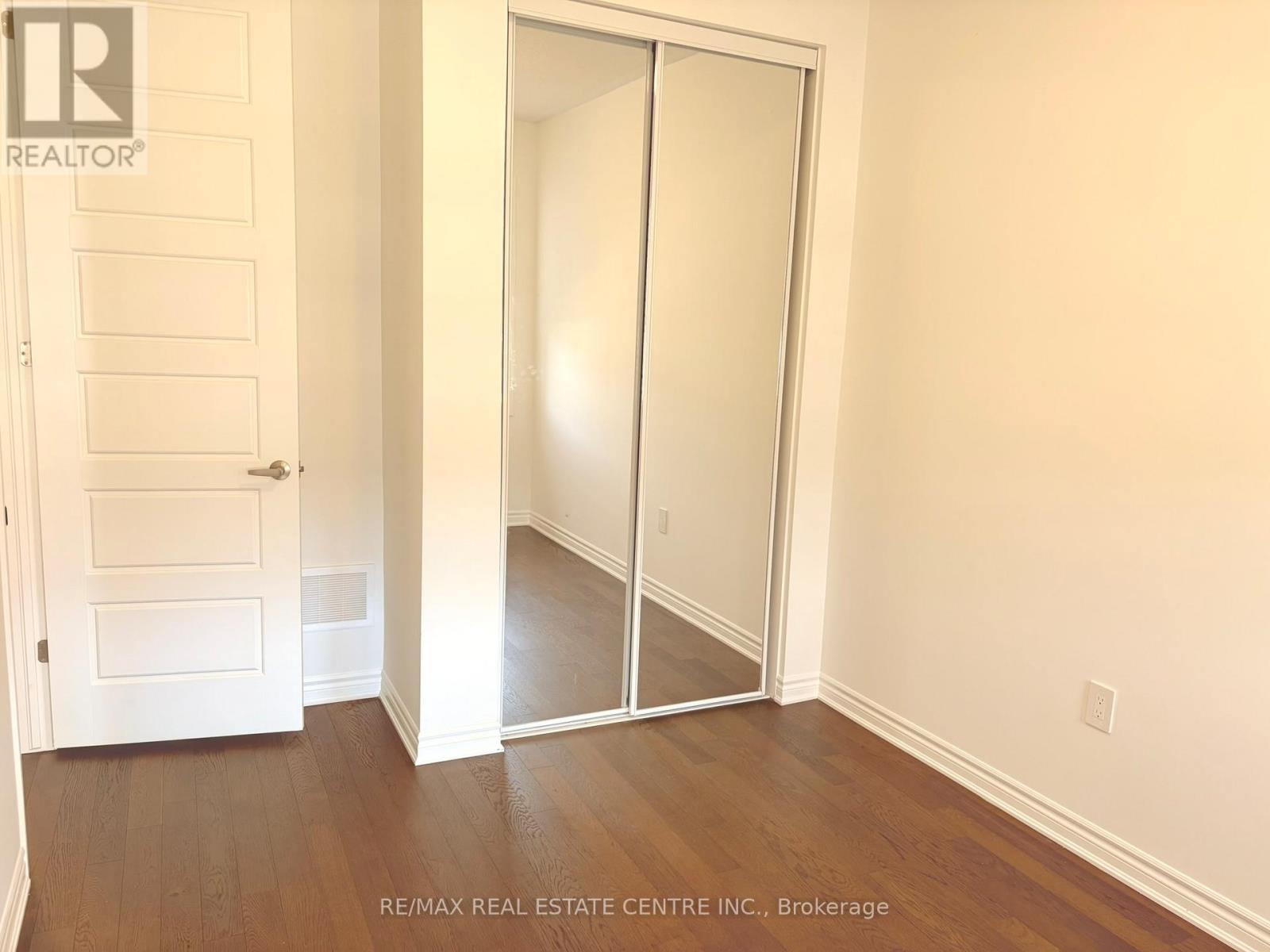 1166 Stirling Todd Terrace, Milton, Ontario  L9E 2E2 - Photo 30 - W12591412