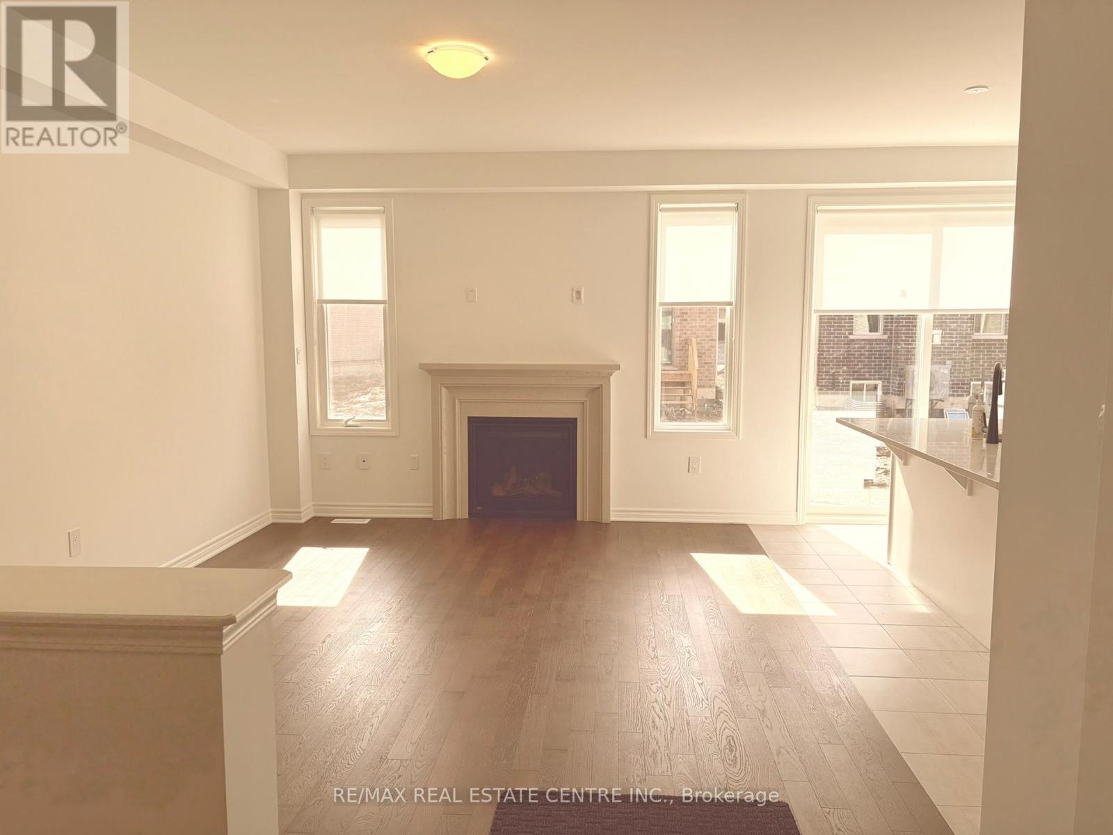 1166 Stirling Todd Terrace, Milton, Ontario  L9E 2E2 - Photo 5 - W12591412