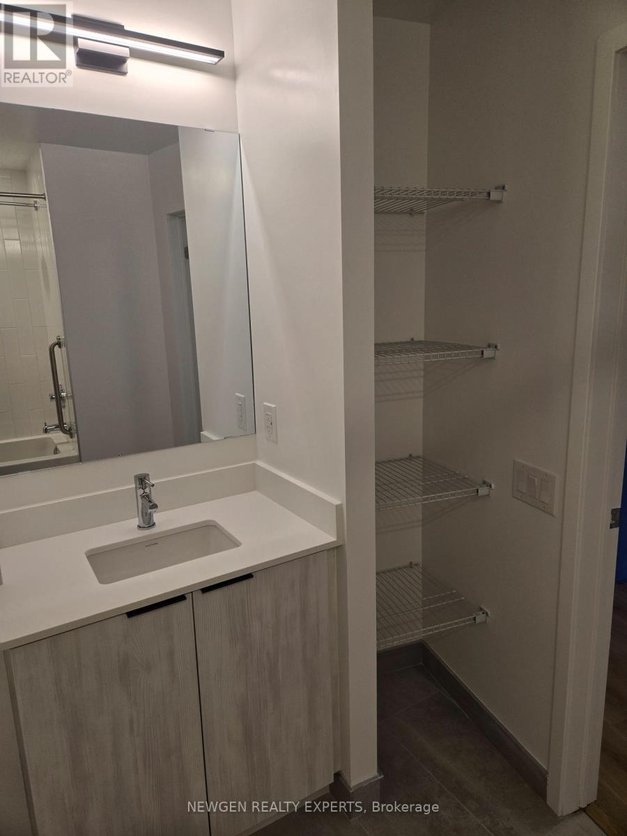 1411 - 2485 Eglinton Avenue W, Mississauga, Ontario  L5M 2T1 - Photo 10 - W12591428