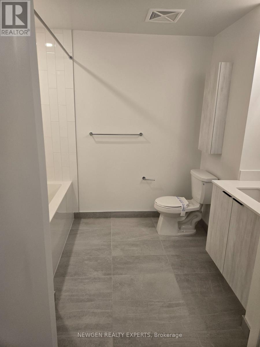 1411 - 2485 Eglinton Avenue W, Mississauga, Ontario  L5M 2T1 - Photo 11 - W12591428