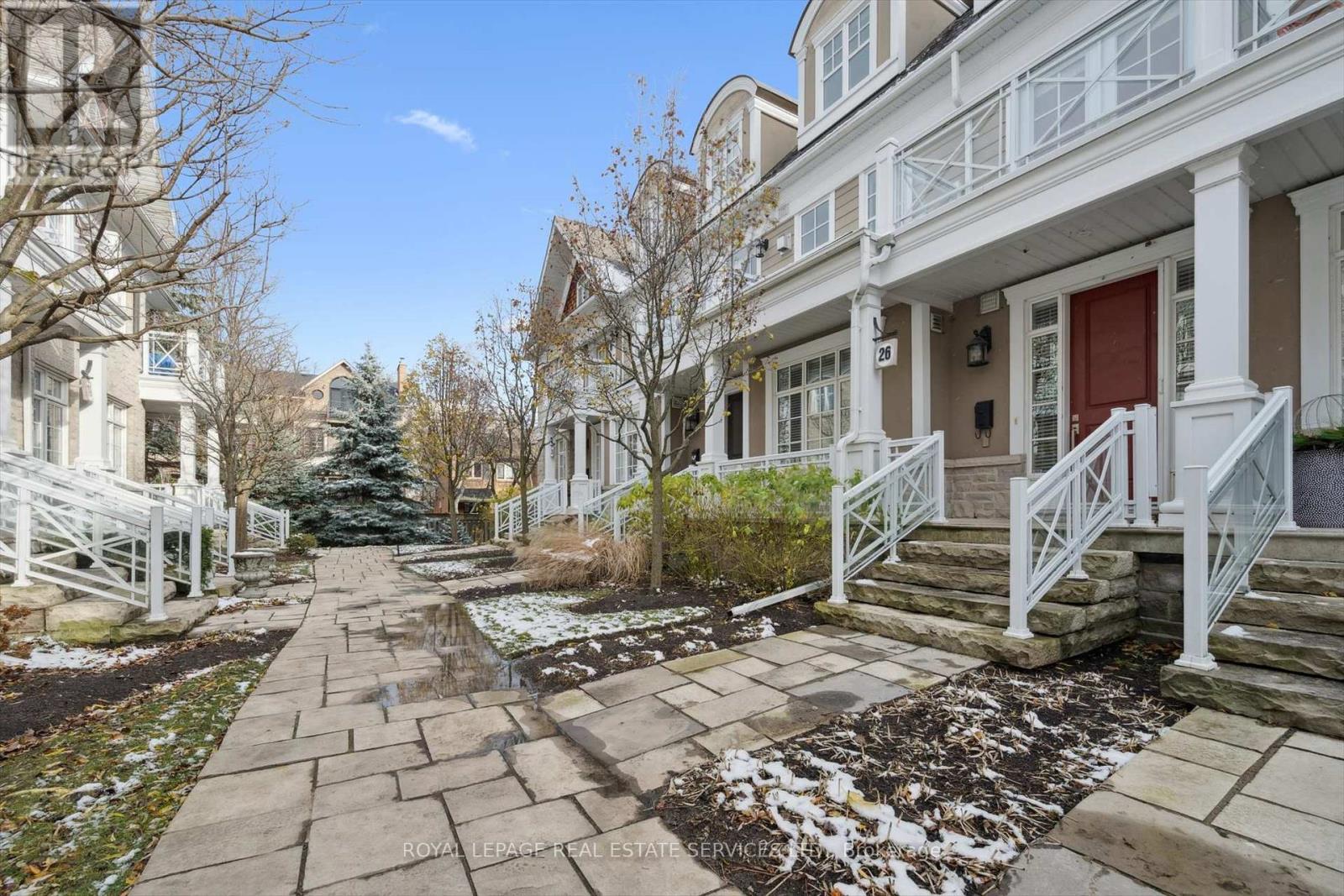 26 - 2369 Ontario Street, Oakville, Ontario  L6L 1A6 - Photo 2 - W12591482