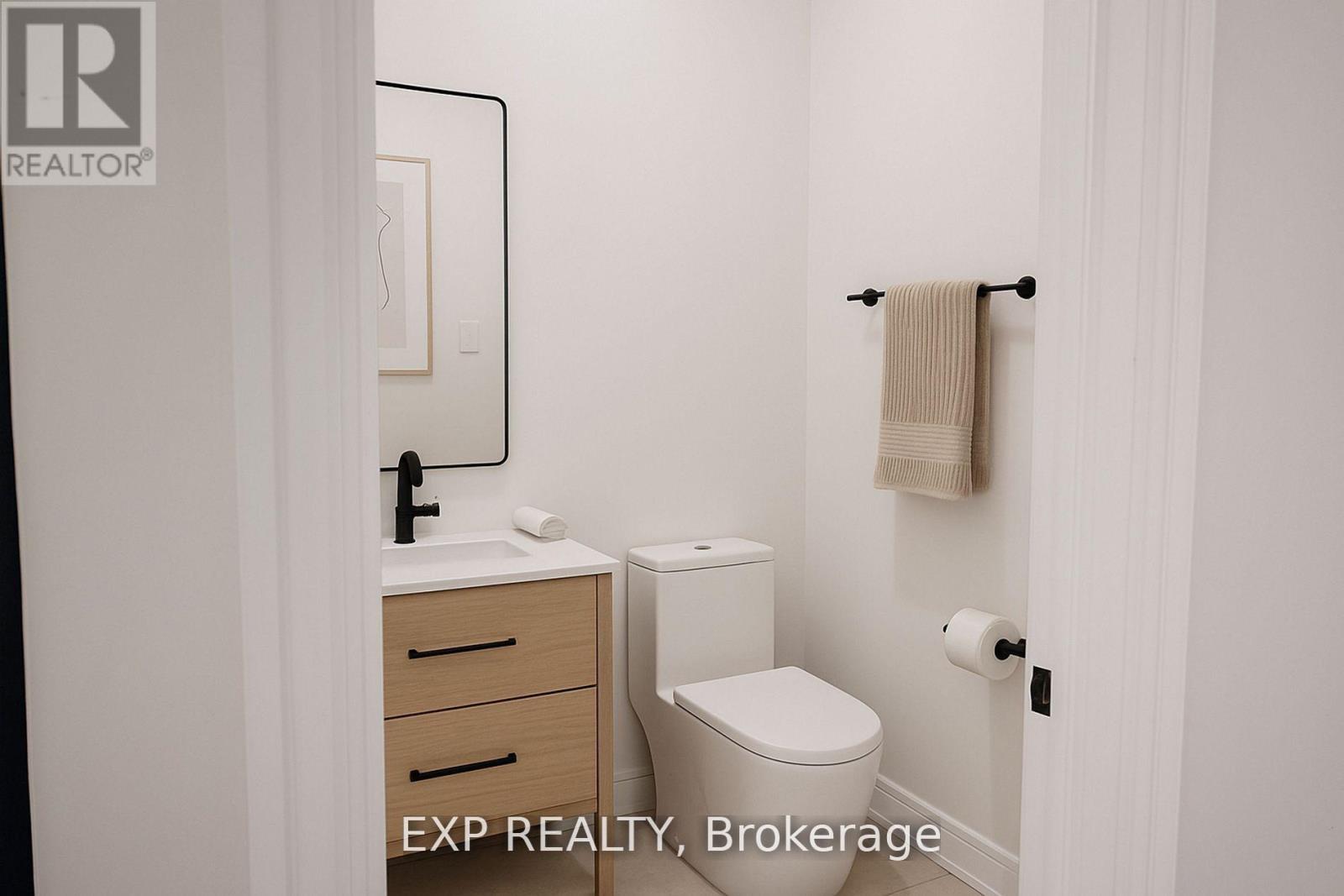 47 Vezna Crescent, Brampton, Ontario  L6X 5K4 - Photo 9 - W12591494