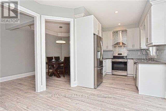 3811 Tacc Drive, Mississauga, Ontario  L5M 6X3 - Photo 15 - W12591544