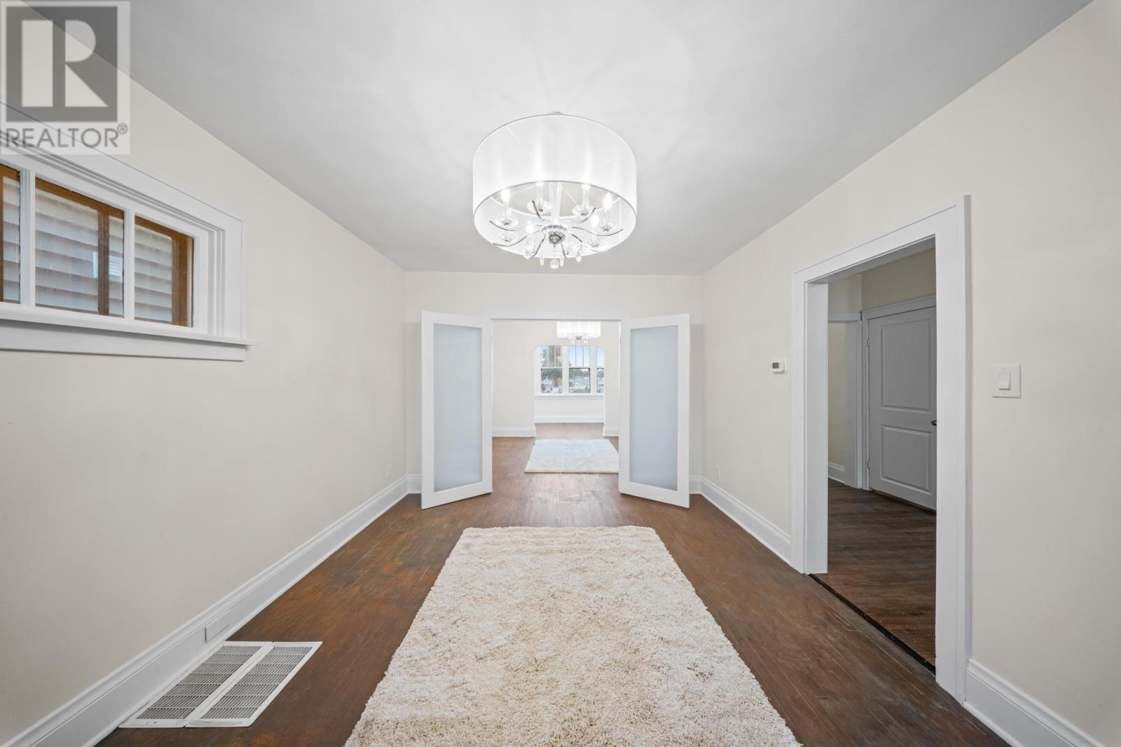 244 Albert St W, Sault Ste. Marie, Ontario  P6A 1B6 - Photo 11 - SM253383