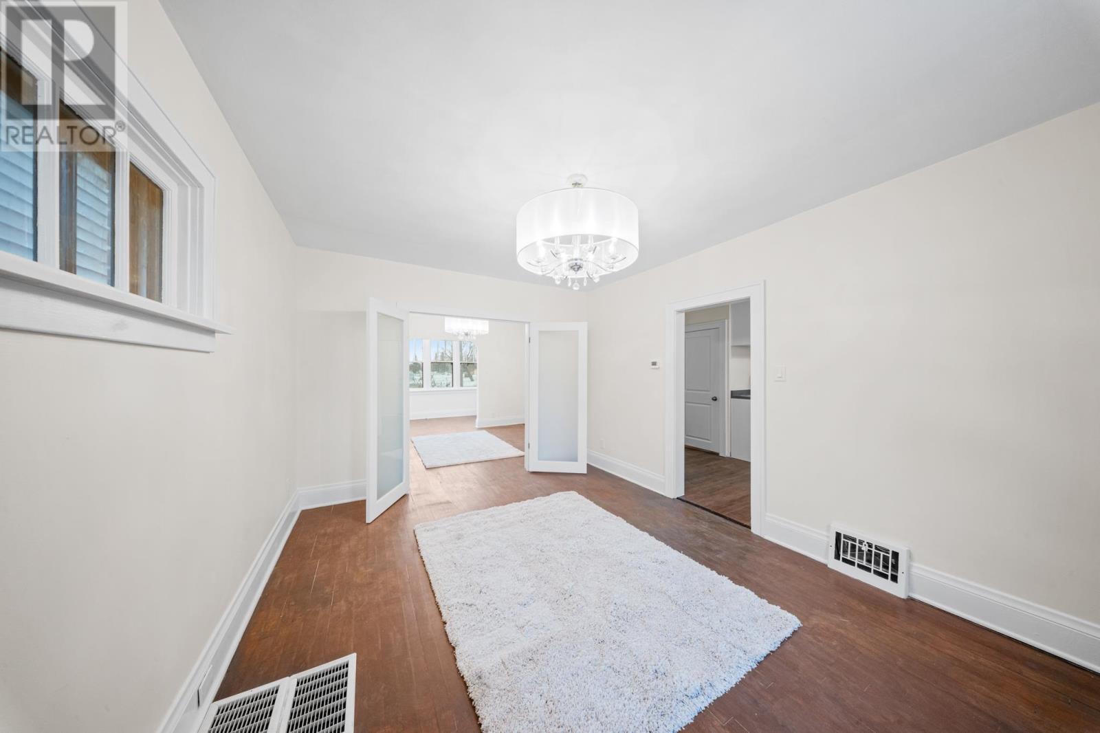 244 Albert St W, Sault Ste. Marie, Ontario  P6A 1B6 - Photo 10 - SM253383