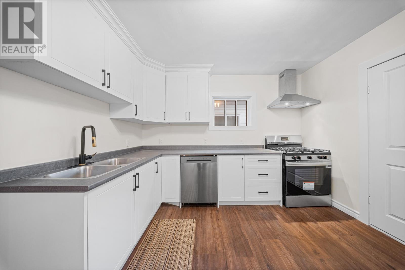 244 Albert St W, Sault Ste. Marie, Ontario  P6A 1B6 - Photo 15 - SM253383