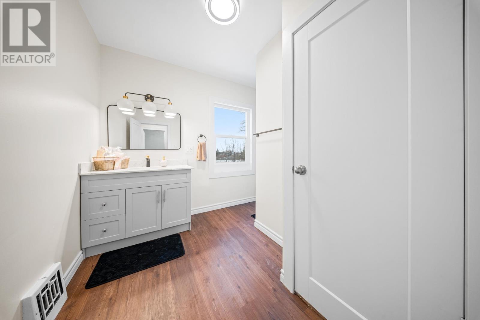 244 Albert St W, Sault Ste. Marie, Ontario  P6A 1B6 - Photo 27 - SM253383