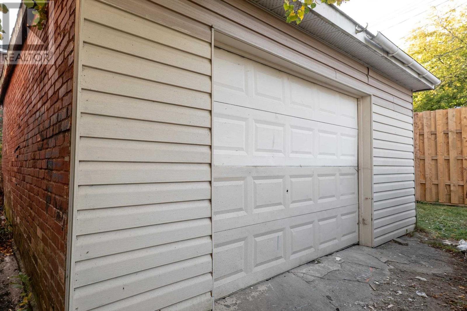 244 Albert St W, Sault Ste. Marie, Ontario  P6A 1B6 - Photo 36 - SM253383