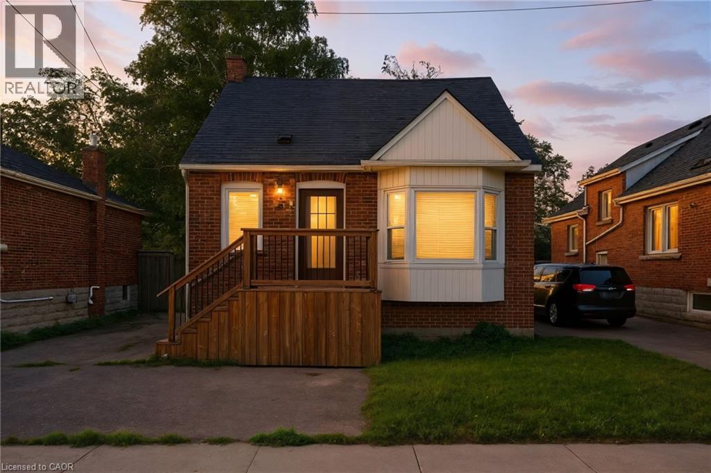 74 EAST 14TH Street, Hamilton, Ontario