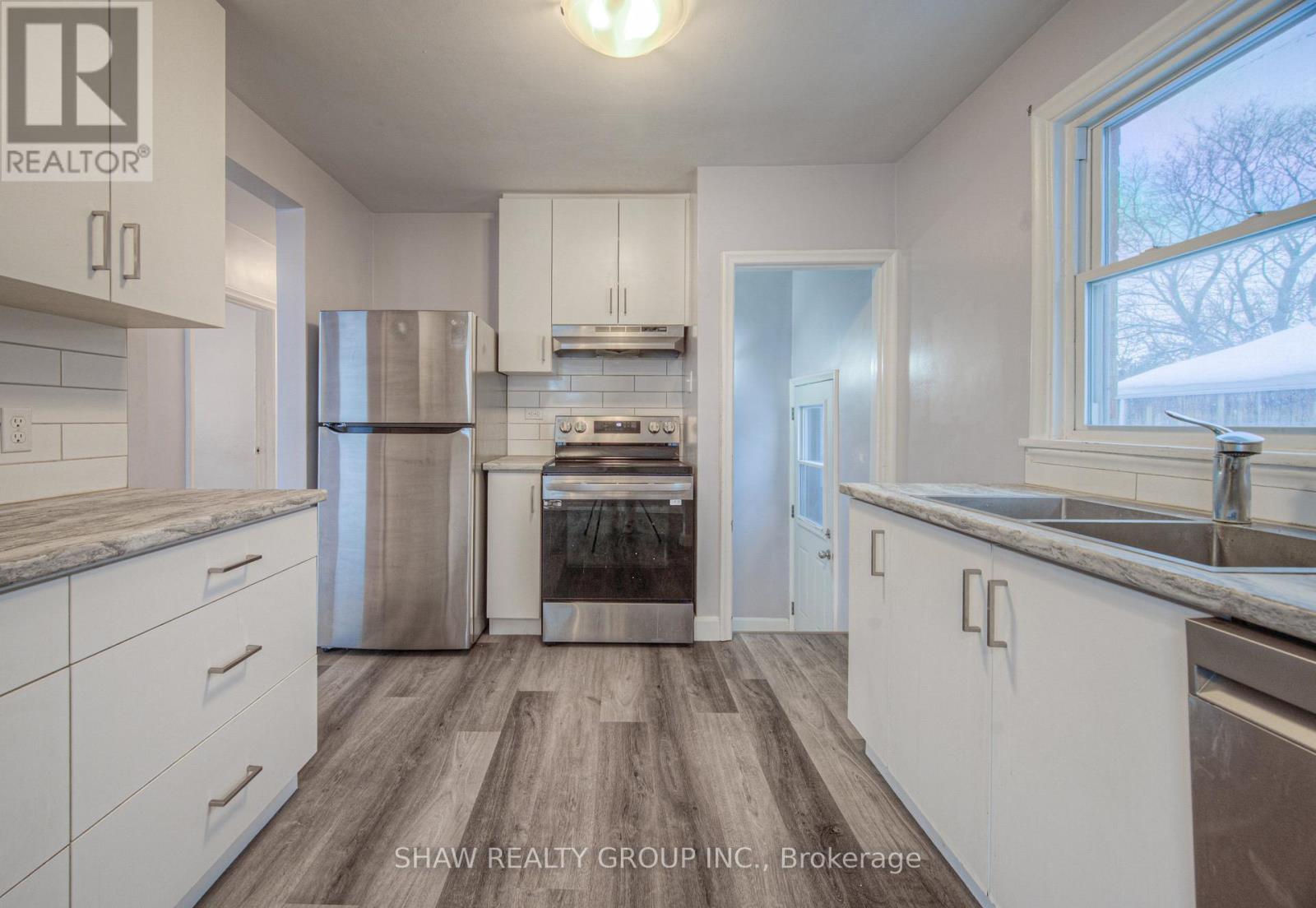 184 Patricia Avenue, Kitchener, Ontario  N2M 1J6 - Photo 14 - X12591366