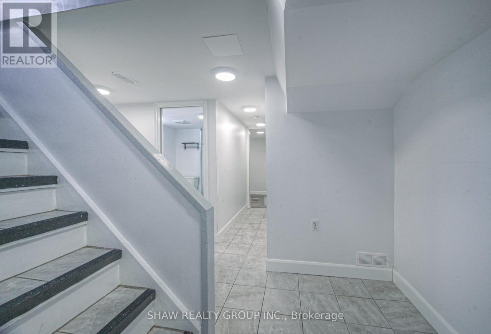 184 Patricia Avenue, Kitchener, Ontario  N2M 1J6 - Photo 24 - X12591366