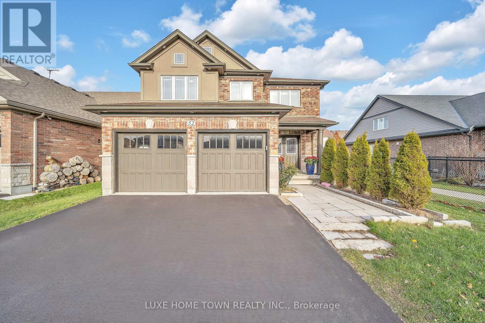52 Riley Crescent E, Centre Wellington, Ontario  N1M 0C2 - Photo 3 - X12591376