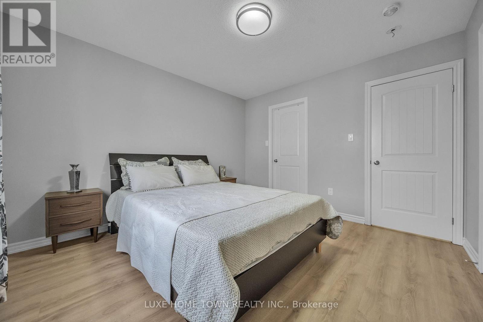 52 Riley Crescent E, Centre Wellington, Ontario  N1M 0C2 - Photo 32 - X12591376