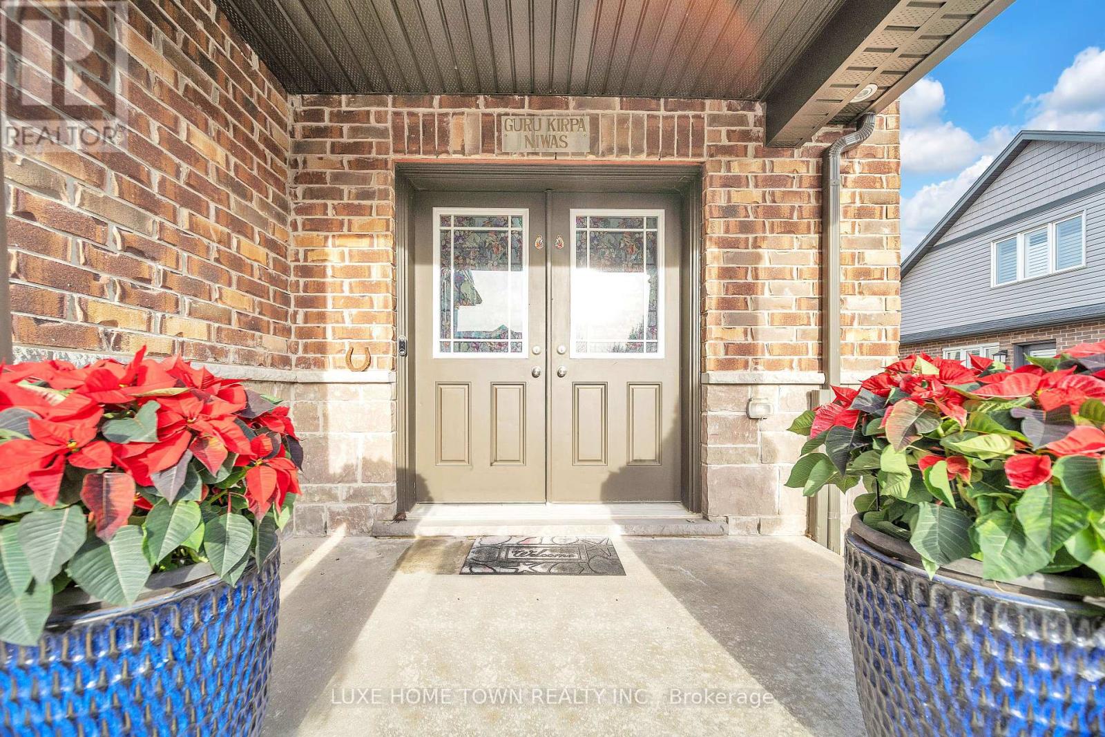 52 Riley Crescent E, Centre Wellington, Ontario  N1M 0C2 - Photo 5 - X12591376