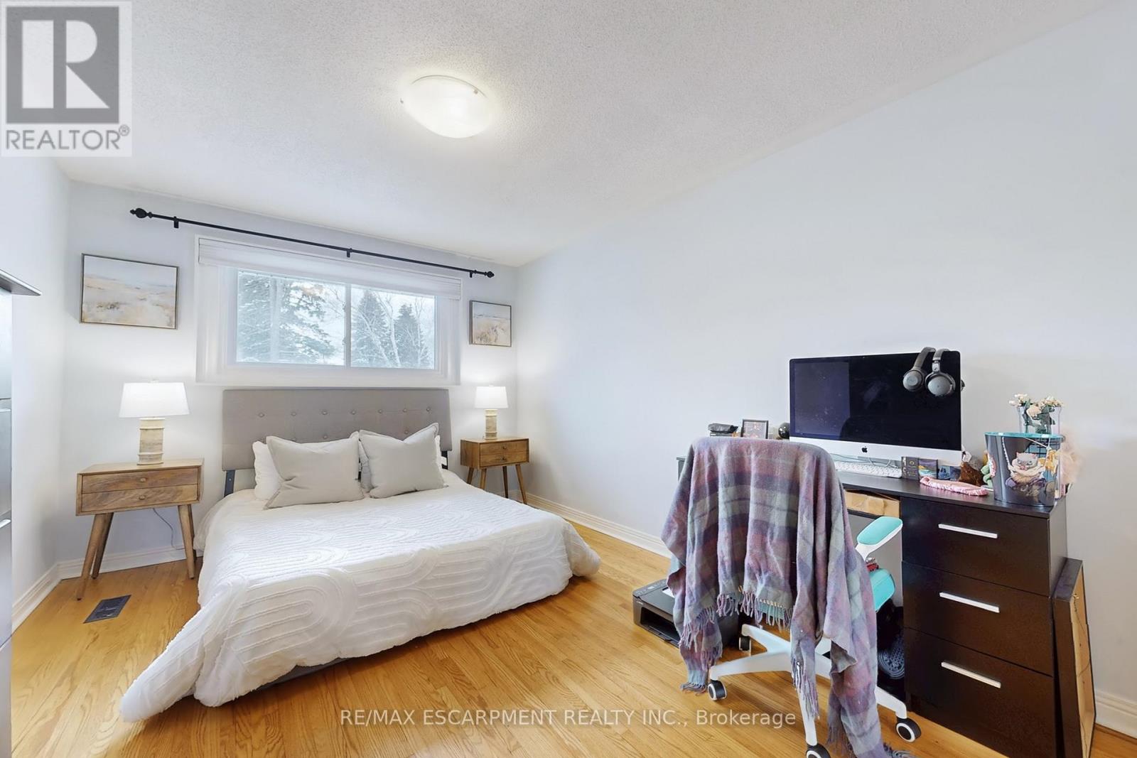 19 Douglas Road, Hamilton, Ontario  L9G 2E2 - Photo 15 - X12591426