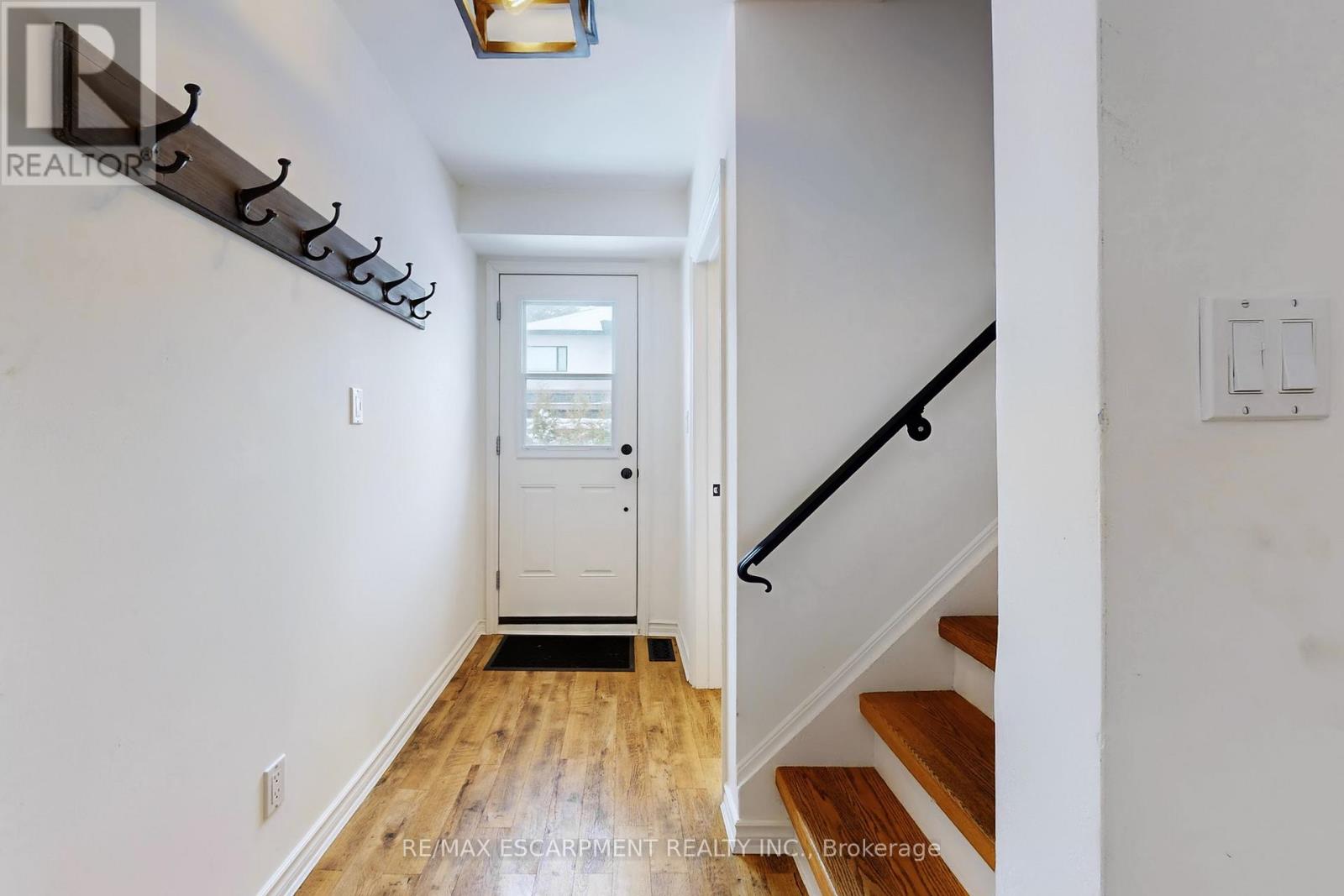 19 Douglas Road, Hamilton, Ontario  L9G 2E2 - Photo 24 - X12591426