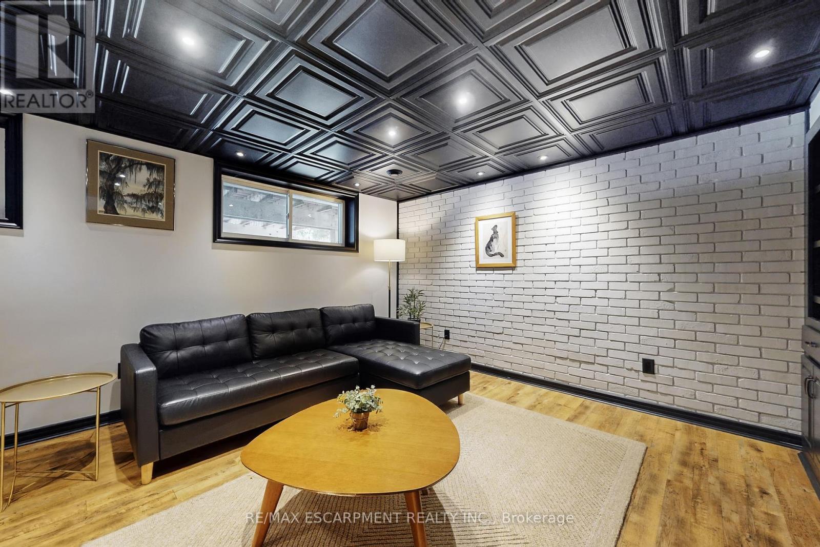 19 Douglas Road, Hamilton, Ontario  L9G 2E2 - Photo 26 - X12591426