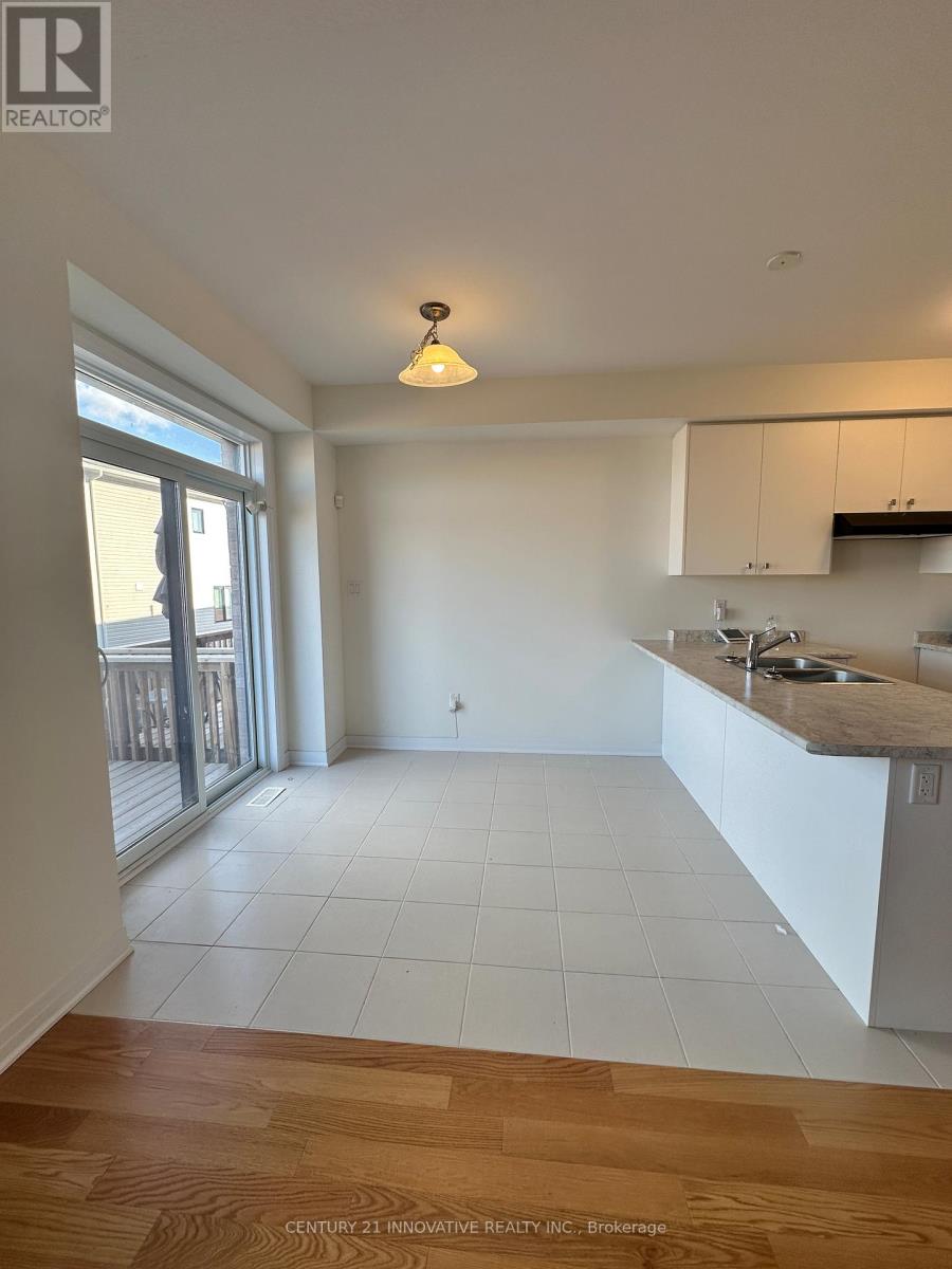 202 Port Crescent, Welland, Ontario  L3B 3J3 - Photo 9 - X12591476